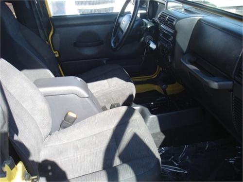 Jeep Wrangler 2004 photo 4