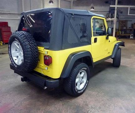 Jeep Wrangler 2004 photo 2