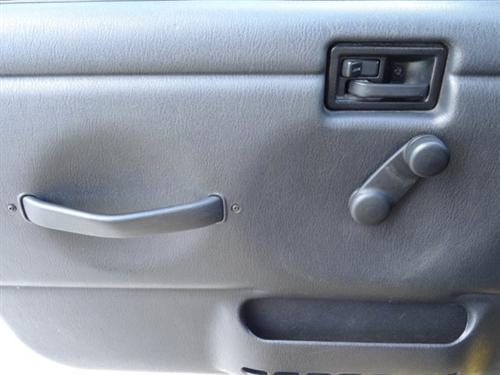 Jeep Wrangler 2004 photo 3