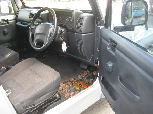 Jeep Wrangler 2004 photo 3