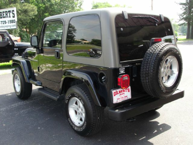 Jeep Wrangler 2004 photo 3