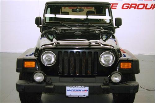 Jeep Wrangler 2004 photo 2