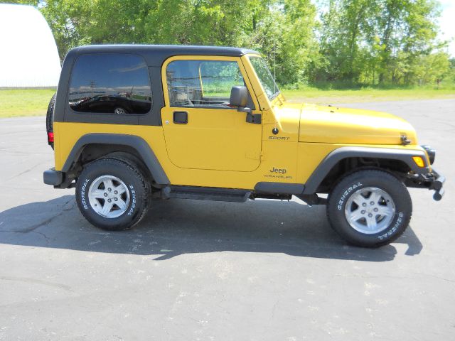 Jeep Wrangler 2004 photo 2