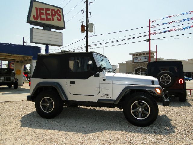 Jeep Wrangler 2004 photo 2