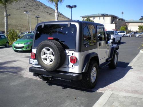 Jeep Wrangler 2004 photo 2
