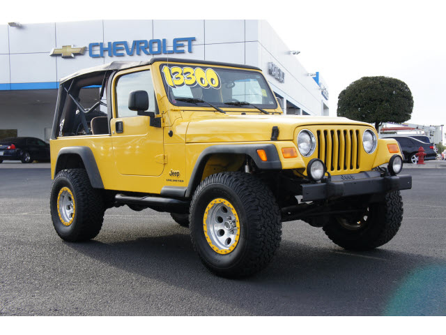 Jeep Wrangler 2004 photo 2