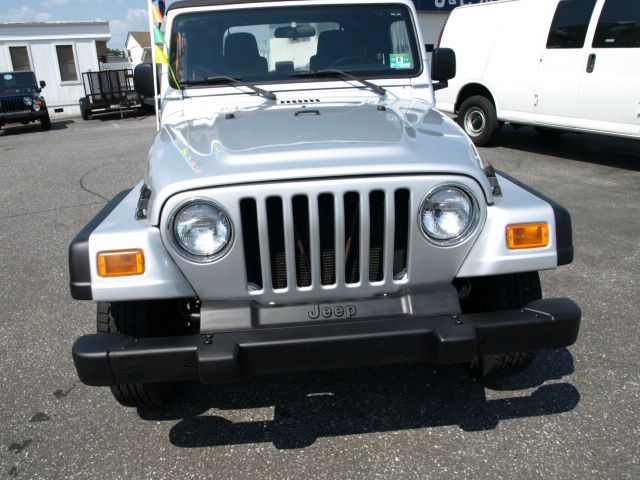 Jeep Wrangler SE SUV