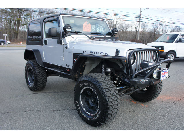 Jeep Wrangler 2004 photo 2