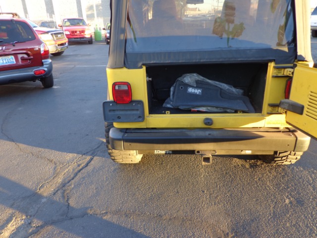 Jeep Wrangler 2004 photo 1