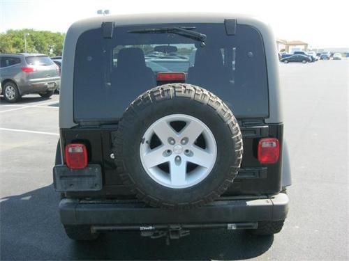 Jeep Wrangler 2004 photo 3