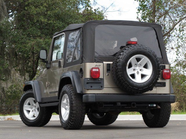 Jeep Wrangler 2004 photo 4
