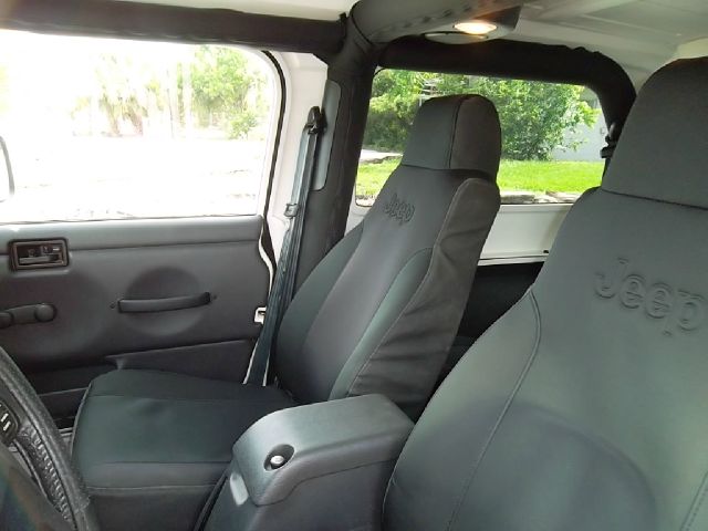 Jeep Wrangler 2004 photo 12