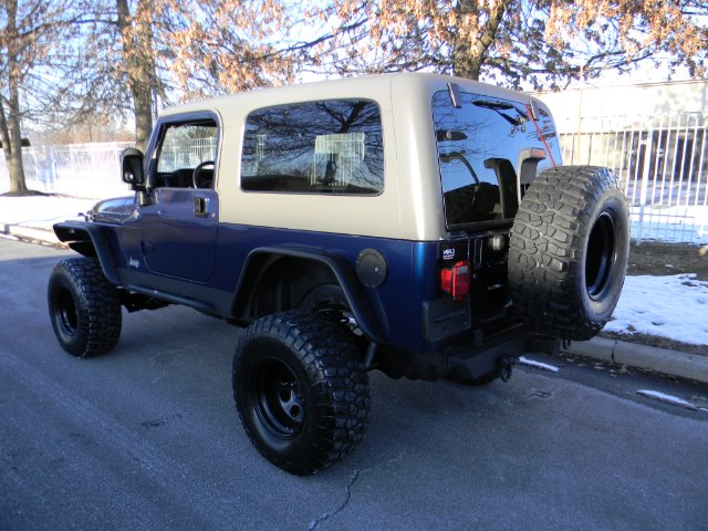 Jeep Wrangler 2005 photo 2