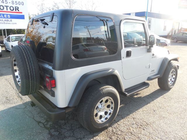 Jeep Wrangler 2005 photo 2