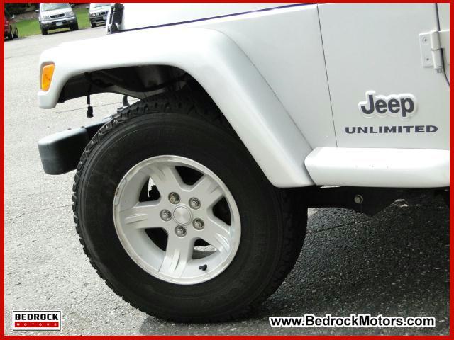 Jeep Wrangler 2005 photo 3