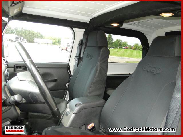 Jeep Wrangler 2005 photo 4