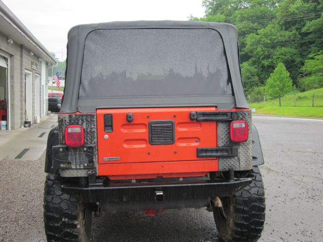 Jeep Wrangler 2005 photo 9