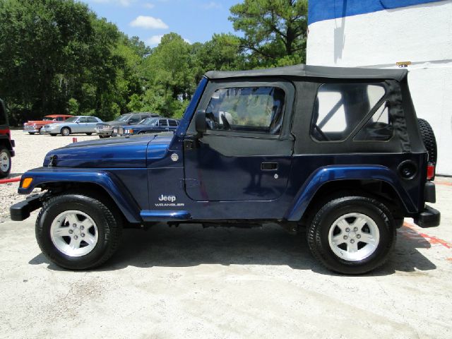 Jeep Wrangler LT Flexfuel SUV