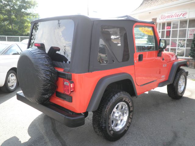 Jeep Wrangler 2005 photo 2
