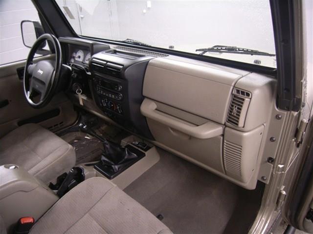 Jeep Wrangler 2005 photo 8