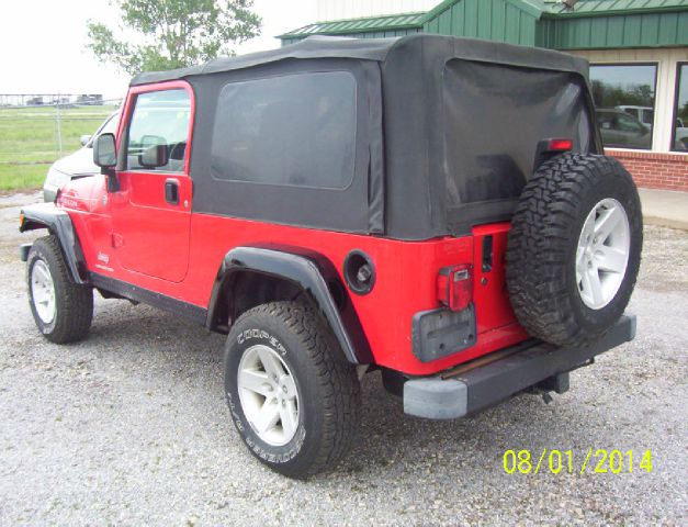 Jeep Wrangler 2005 photo 2