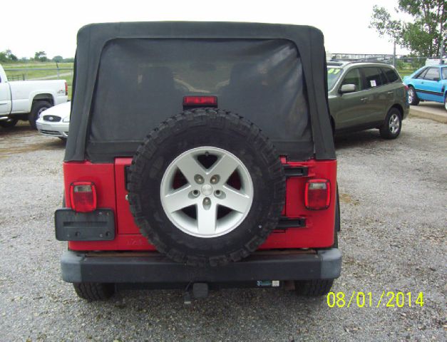 Jeep Wrangler 2005 photo 4