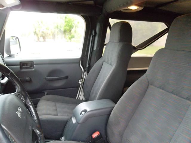 Jeep Wrangler 2005 photo 12