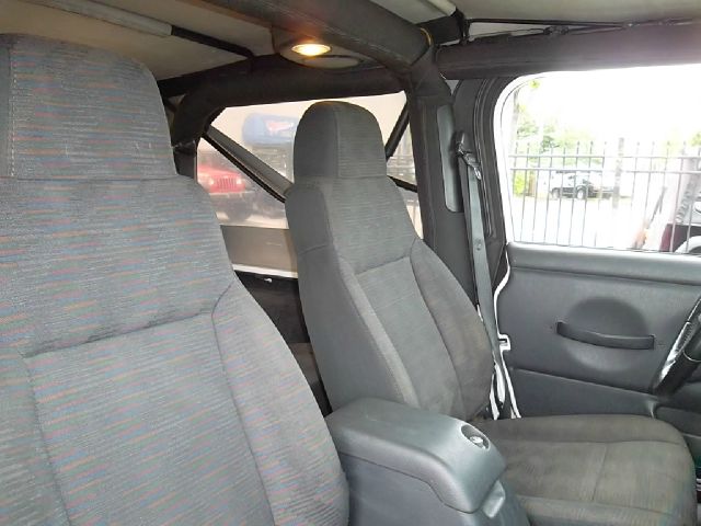 Jeep Wrangler 2005 photo 9