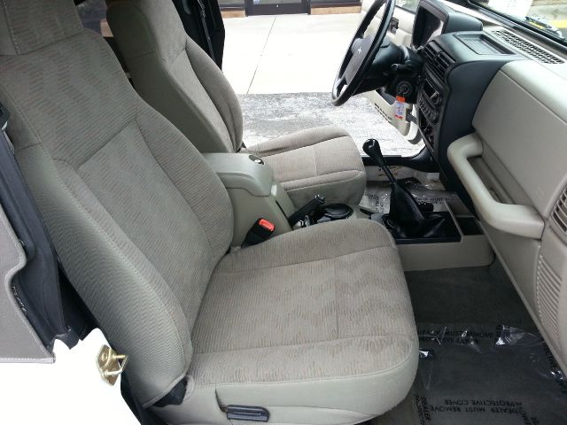 Jeep Wrangler 2005 photo 25
