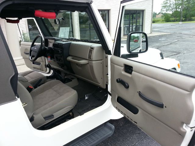 Jeep Wrangler 2005 photo 27