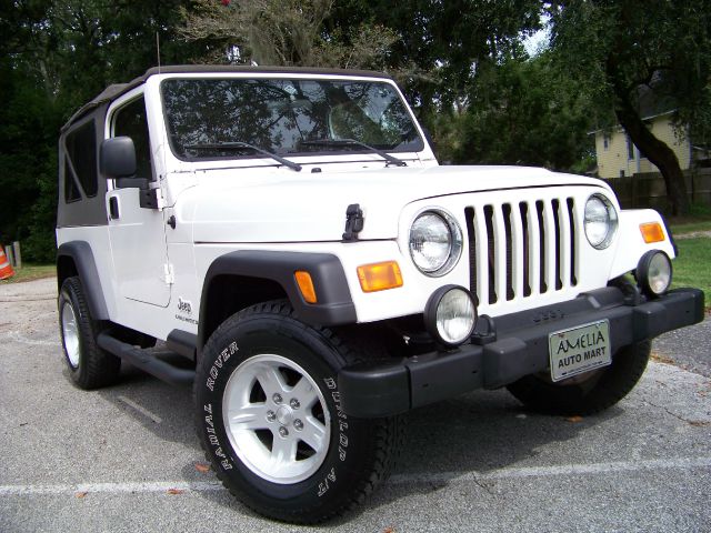 Jeep Wrangler ALL Wheel Drive - NEW Tires SUV