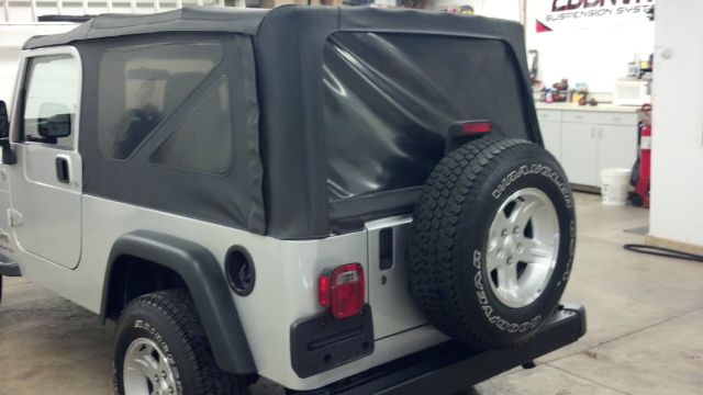 Jeep Wrangler ALL Wheel Drive - NEW Tires SUV