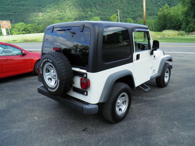 Jeep Wrangler 2006 photo 2