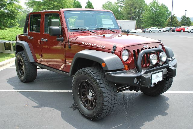 Jeep Wrangler X-cab Sport SUV