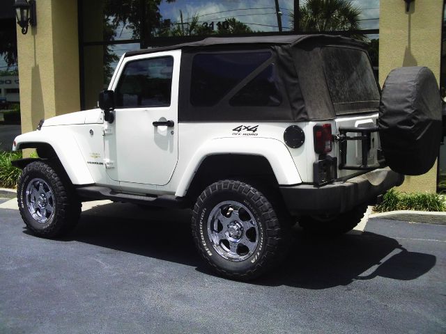 Jeep Wrangler 3.5 SE SUV