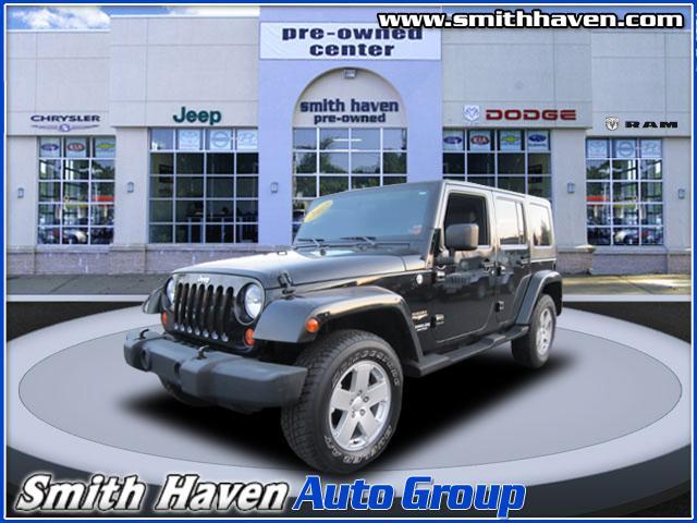 Jeep Wrangler 3500 Dually 12 BOX Truck Sport Utility