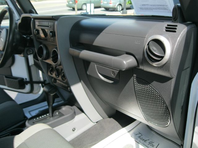 Jeep Wrangler 2007 photo 2