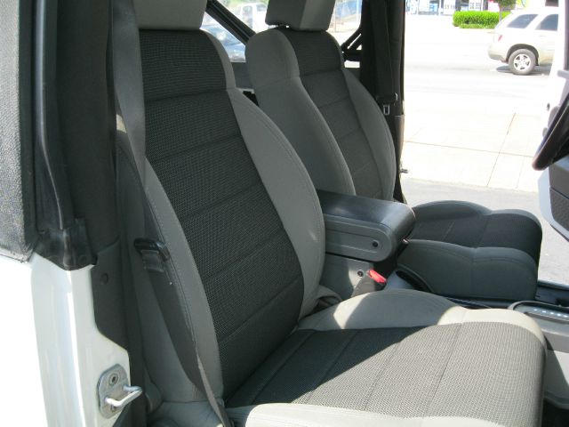 Jeep Wrangler 2007 photo 27