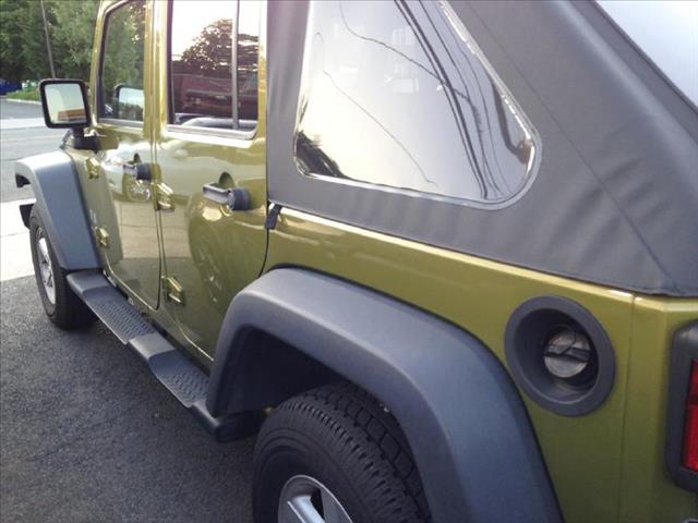 Jeep Wrangler S5 SUV