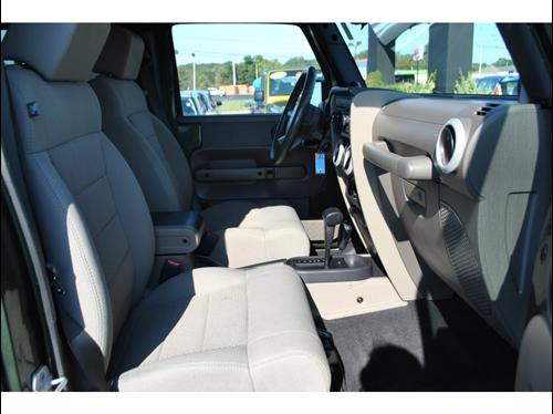 Jeep Wrangler 2008 photo 2