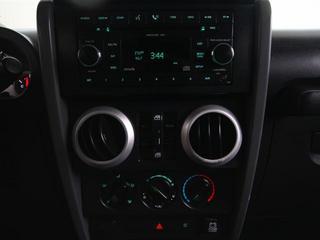 Jeep Wrangler 2008 photo 2