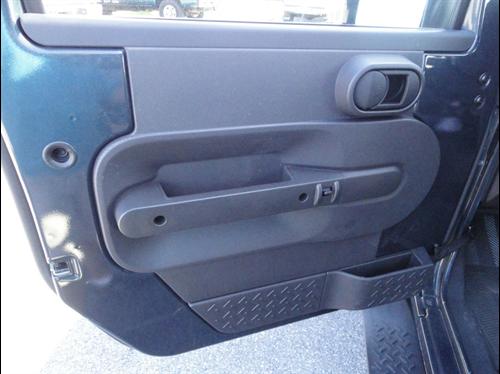 Jeep Wrangler 2008 photo 2
