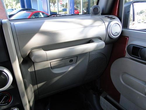 Jeep Wrangler 2008 photo 2