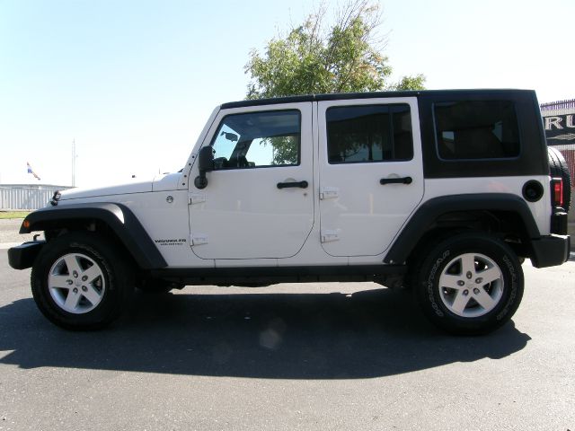Jeep Wrangler 2008 photo 23