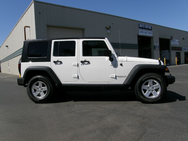 Jeep Wrangler 2008 photo 25