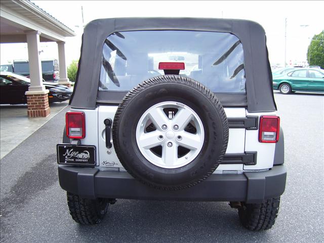 Jeep Wrangler 2008 photo 2