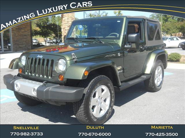 Jeep Wrangler 3500 15 Passenger Sport Utility