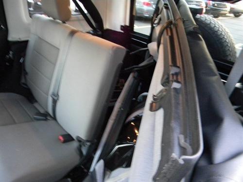 Jeep Wrangler 2008 photo 2