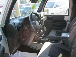 Jeep Wrangler 2008 photo 2
