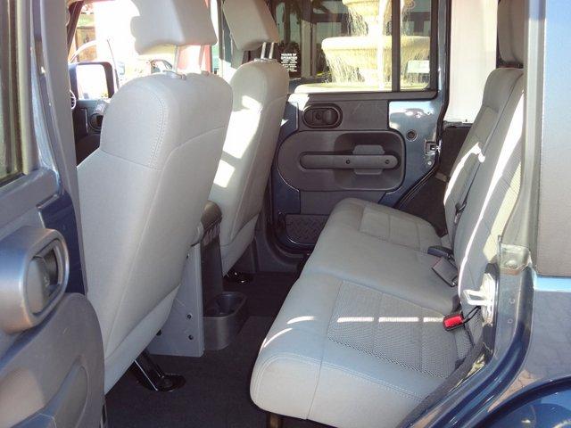 Jeep Wrangler 2008 photo 3